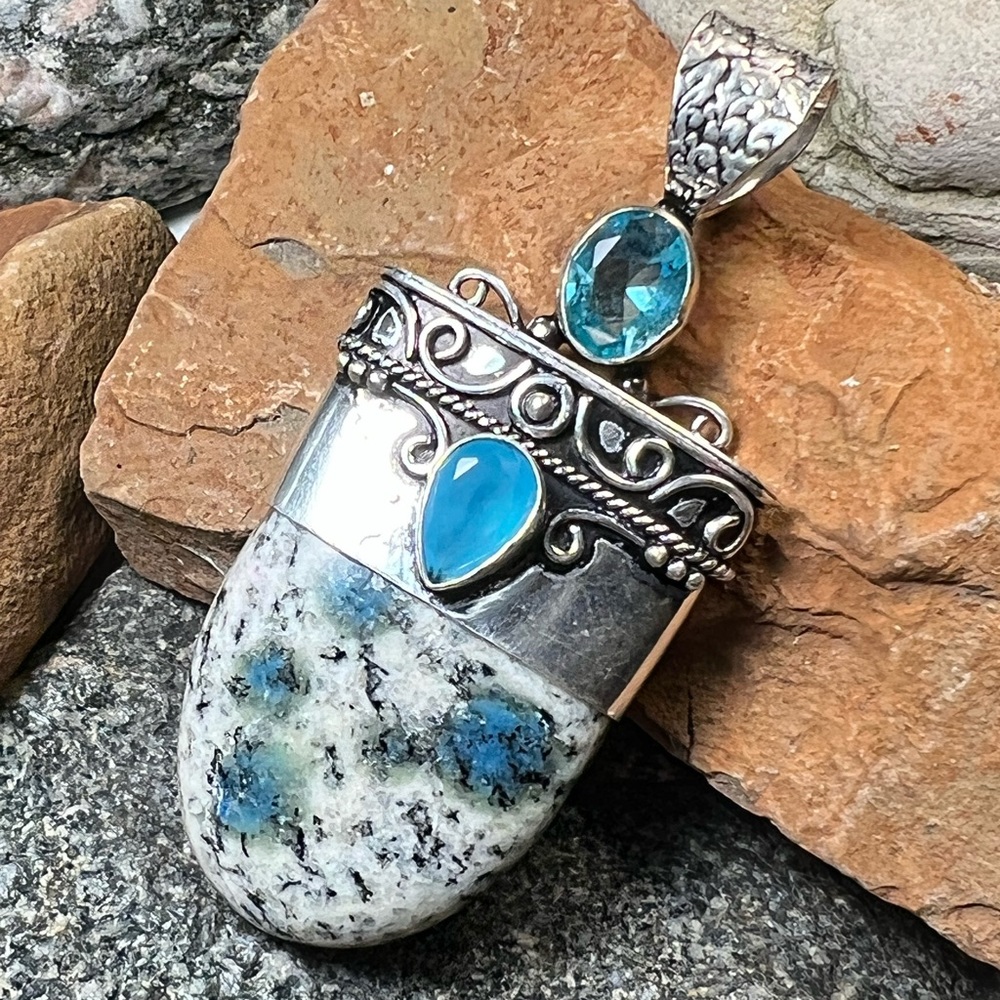 K2 jasper slab pendant.